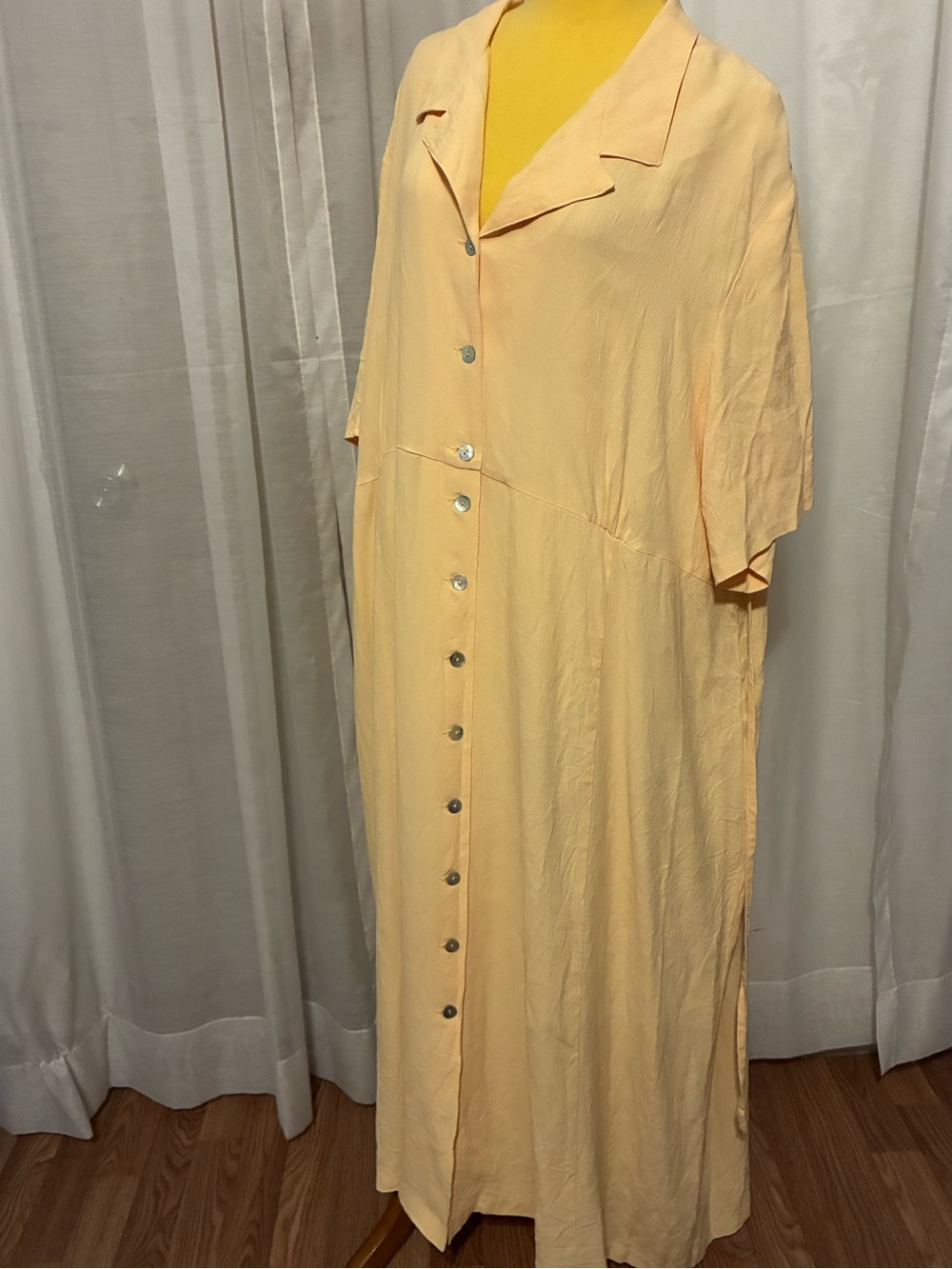 Avenue Yellow Maxi Dress Button Down Size 20 Short Sleeve - Picture 10 of 10